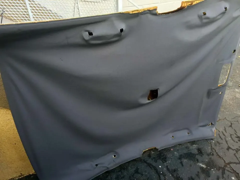 haedliner removed - needs repair