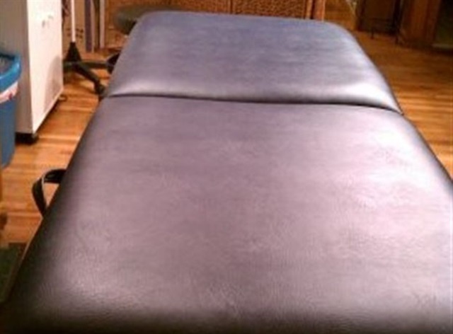 chiropractic bench repaired
