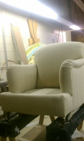 living room chair reupholster in shop